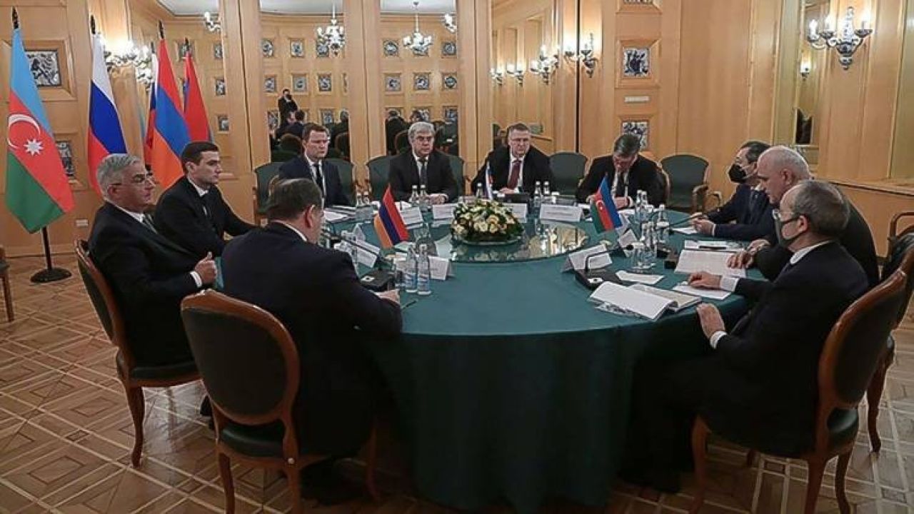 Ձեռք է բերվել ընդհանուր փոխըմբռնում Երասխ-Ջուլֆա-Մեղրի-Հորադիզ երթուղով երկաթուղային հաղորդակցության հարցում