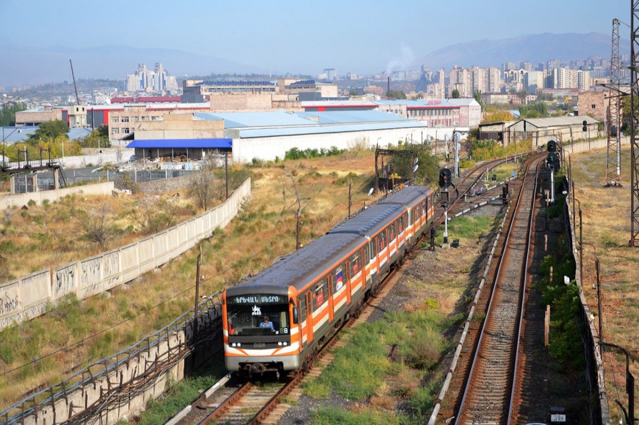 Տիգրան Ավինյանը հայտնեց «Սուրմալու» առևտրի կենտրոնի մերձակայքում մետրոյի նոր կայարանի կառուցման նախագծի մասին