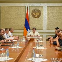 Նախագահ Հարությունյանը խորհրդակցություն է հրավիրել ներքին ու արտաքին անվտանգային խնդիրների լուծման թեմայով