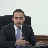 Երկու բարակ լենտ է թքած-կպցրած, այս շաբաթ քանդման թույլտվություն չտաք․ Տիգրան Ավինյանը հանձարարական տվեց