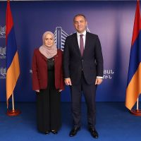 Վահան Քերոբյանը ԱՄԷ դեսպանի հետ քննարկել է տնտեսության ոլորտում համագործակցության հեռանկարային ուղղությունները