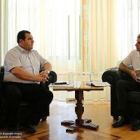 Արցախի ԱԺ նախագահը և պետնախարարը քննարկել են սոցիալ-տնտեսական խնդիրների մեղմման ուղղությամբ Կառավարության աշխատանքները