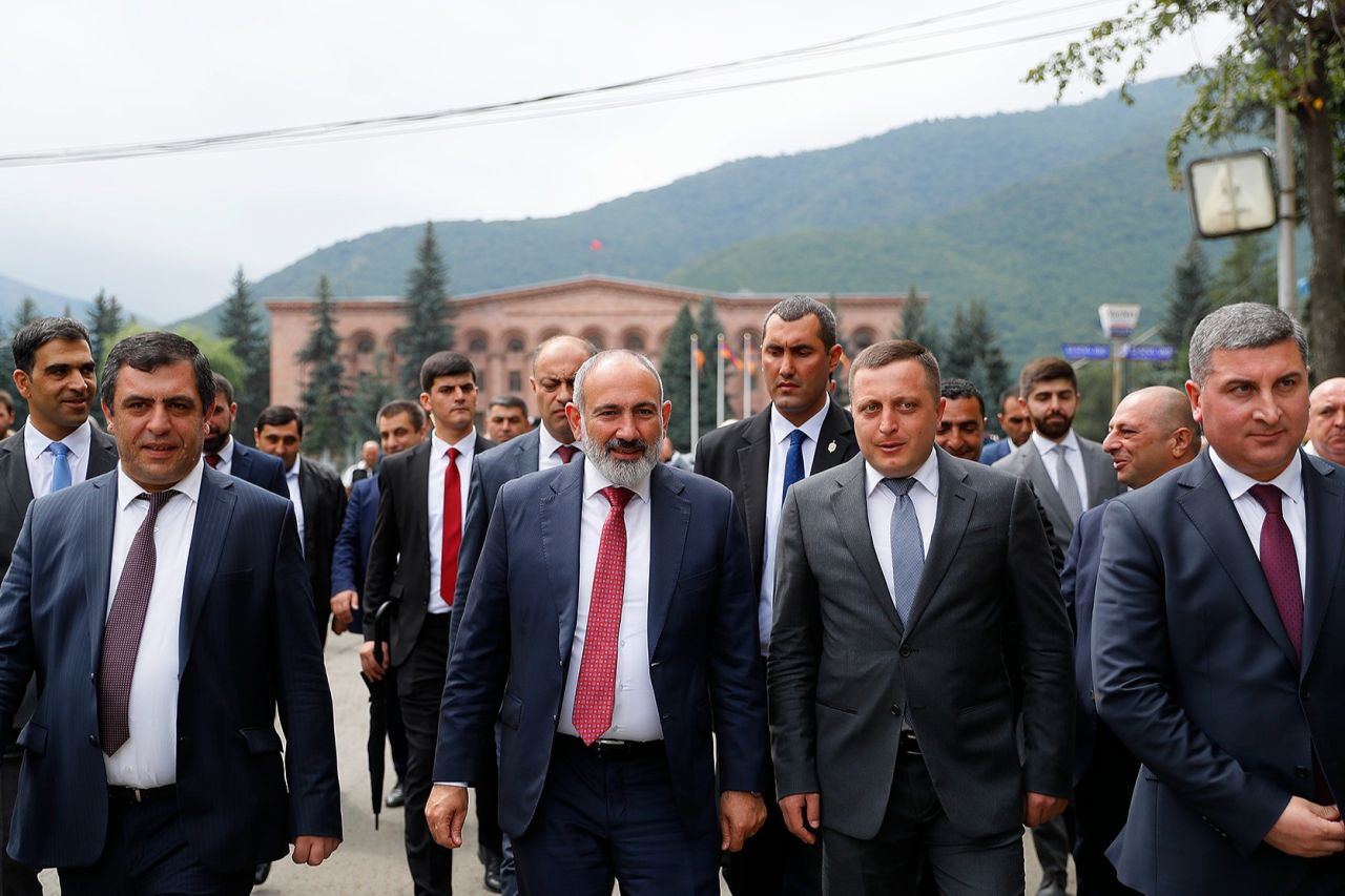 Վարչապետը Լոռու մարզում ծանոթացել է տարբեր համայնքներում իրականացվող ծրագրերի ընթացքին