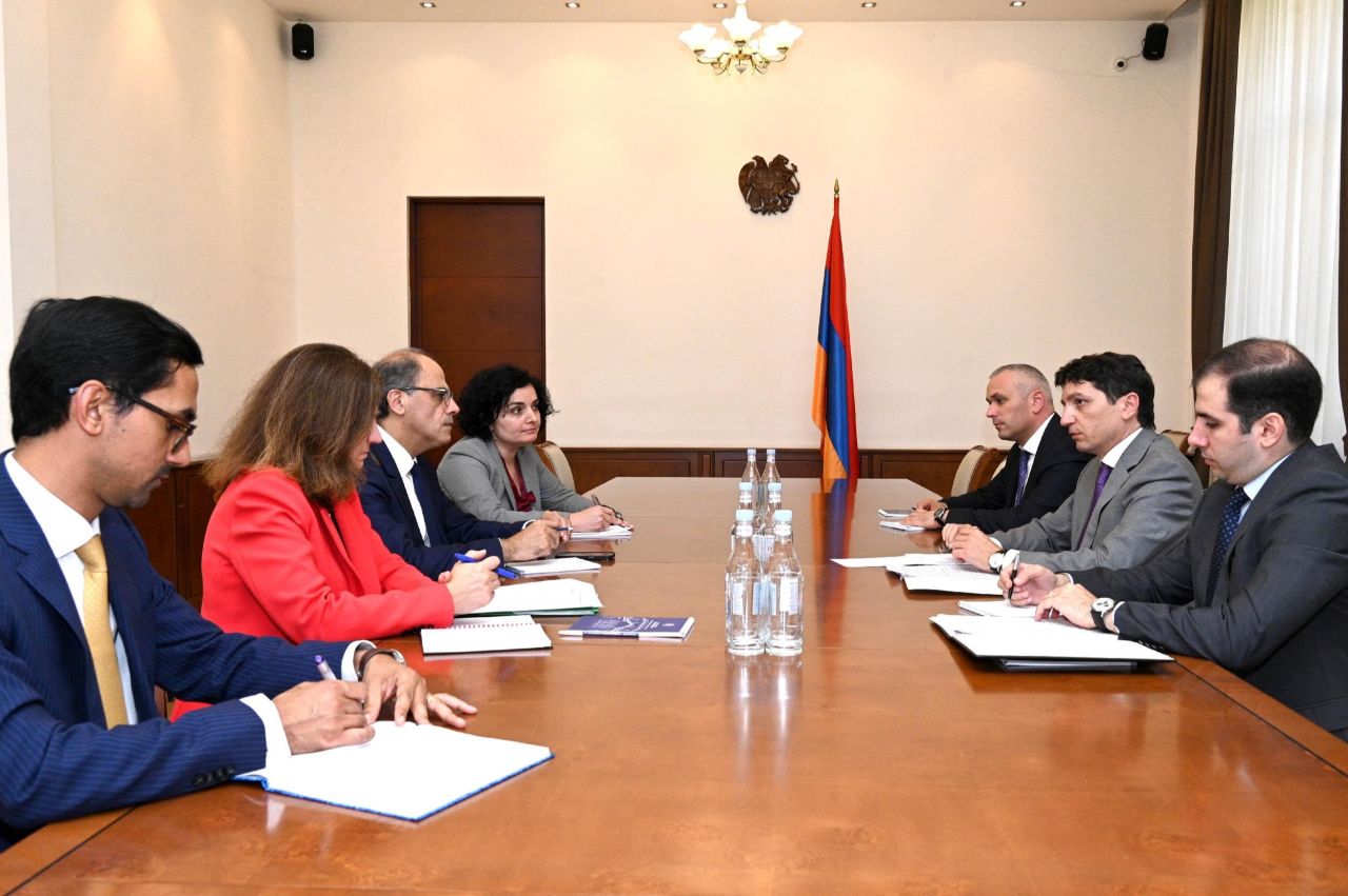 Վահե Հովհաննիսյանը հանդիպում է ունեցել ԱՄՀ տարածաշրջանային տնօրենի հետ