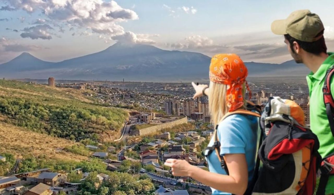 Օգոստոսին Հայաստան է այցելել 328 հազար զբոսաշրջիկ. սա լավագույն վիճակագրական տվյալն է նախորդ տարիների համեմատ