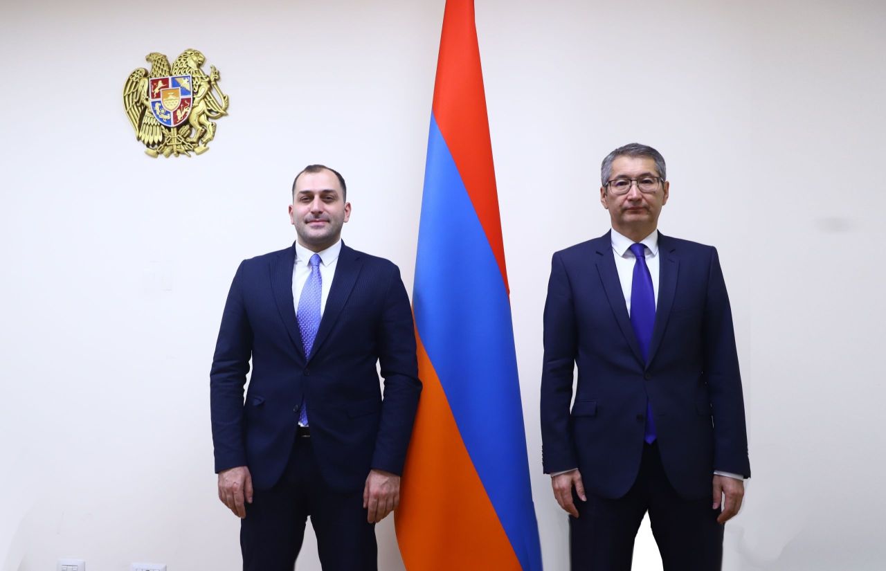 Գևորգ Մանթաշյանն ընդունել է Հայաստանի Հանրապետությունում Ղազախստանի Հանրապետության արտակարգ և լիազոր դեսպան Բոլատ Իմանբաևին