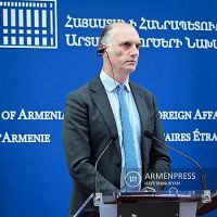 Азербайджан должен прекратить военные действия: госминистр Соединенного Королевства по вопросам Европы