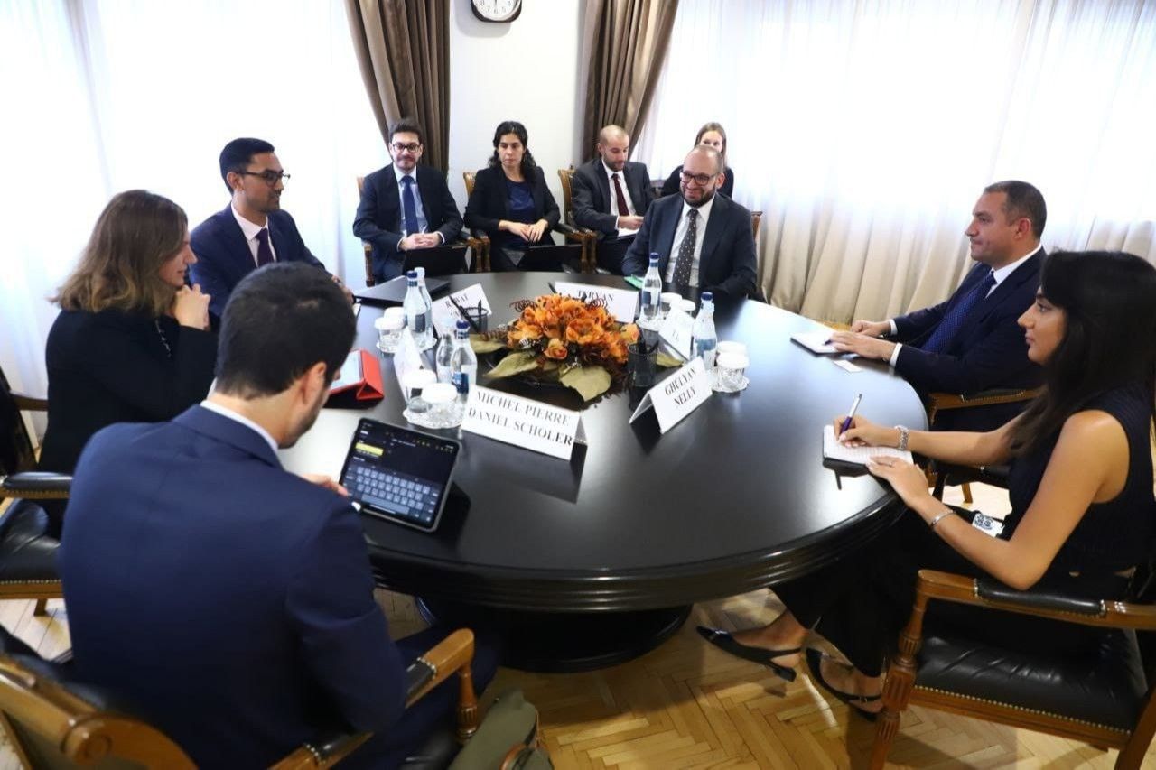 Վահան Քերոբյանն ընդունել է Արժույթի միջազգային հիմնադրամի հայաստանյան առաքելության ղեկավար Իվա Պետրովայի գլխավորած պատվիրակությանը