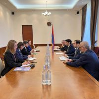 Ֆինանսների նախարարն ընդունել է ԶՖԳ տարածաշրջանային գրասենյակի ղեկավարին եւ Ֆրանսիայի դեսպանին