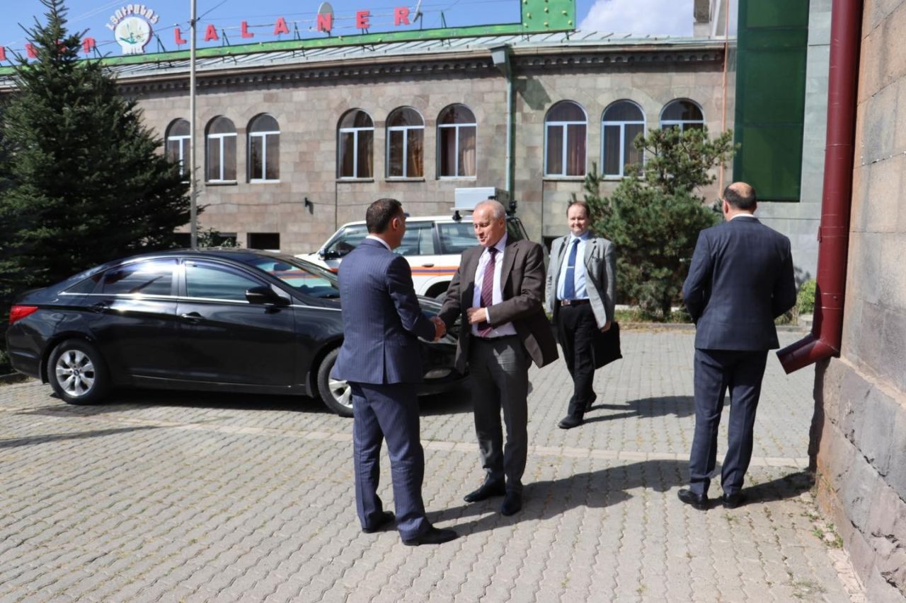 Արմեն Հակոբջանյանը ընդունեց Հայաստանում Ռուսաստանի արտակարգ և լիազոր դեսպան պարոն Սերգեյ Կոպիրկինին