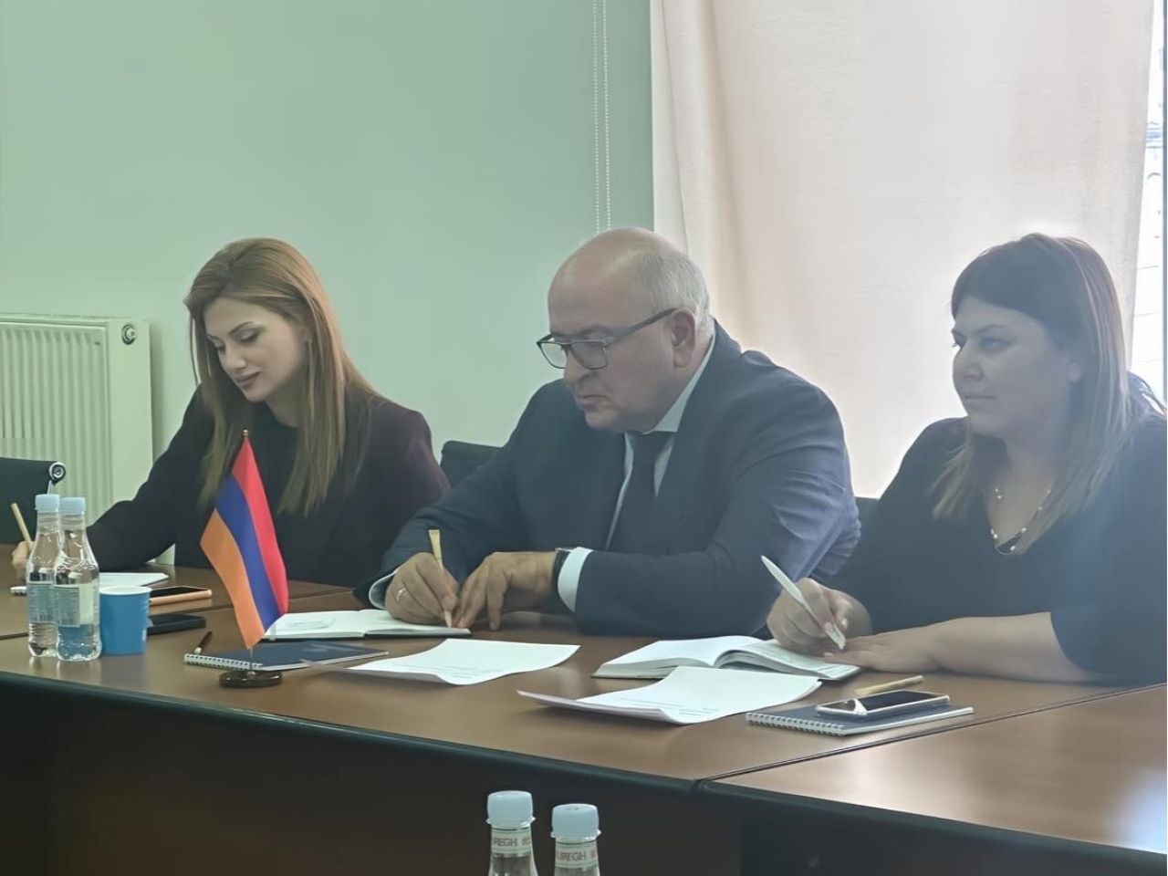 Վաչե Տերտերյանը հանդիպել է Գերմանիայի Բունդեսթագի անդամ Ռոբին Վագիների գլխավորած պատվիրակությանը