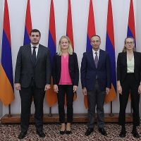 Բանաձեւերն ու կոշտ հայտարարությունները շատ կարեւոր են, սակայն ժամանակն է, որ ԵՄ-ն հստակ քայլեր ձեռնարկի. ԵԽ պատգամավոր