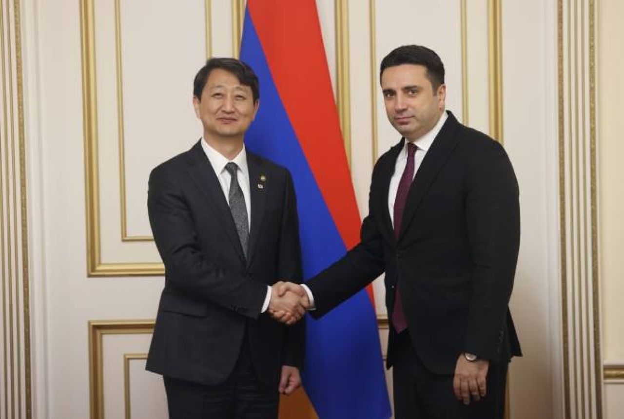 ՀՀ ԱԺ նախագահը Կորեայի Հանրապետության առևտրի նախարարին ներկայացրել է «Խաղաղության խաչմերուկի» գաղափարը