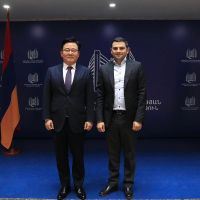 Ռաֆայել Գևորգյանը կորեական «SK Ecoplant» ընկերության պատվիրակության հետ քննարկել է տնտեսական համագործակցության հեռանկարները