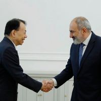 Վարչապետ Նիկոլ Փաշինյանն ընդունել է Ասիական զարգացման բանկի նախագահ Մասացուգու Ասակավային
