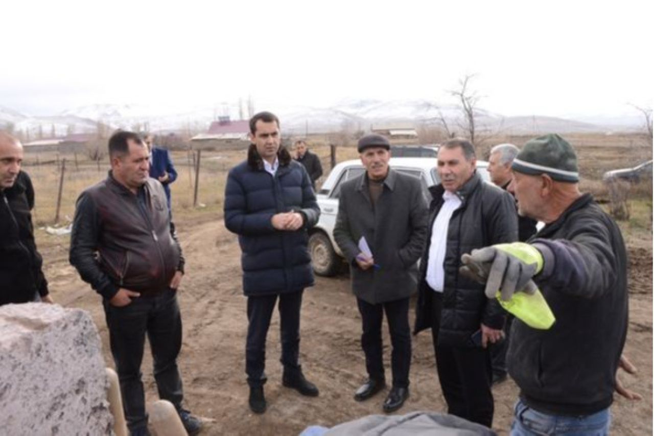 Սոթքում մեկնարկել են թշնամու ագրեսիայի հետևանքով քանդված 4 բնակարանների կառուցման աշխատանքները