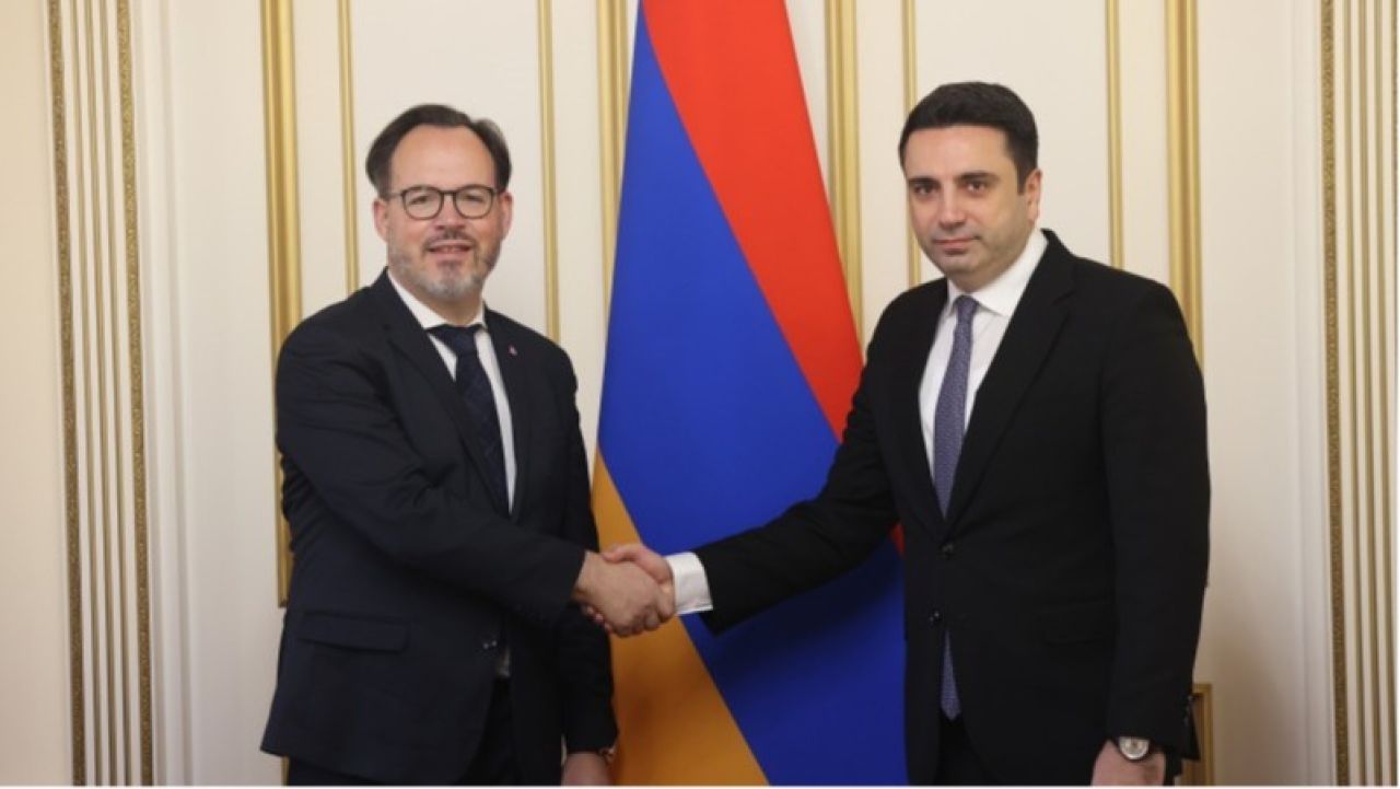 Ալեն Սիմոնյանն ընդունել է ԵԽԽՎ-ում Ֆրանսիայի պատվիրակության ղեկավարին