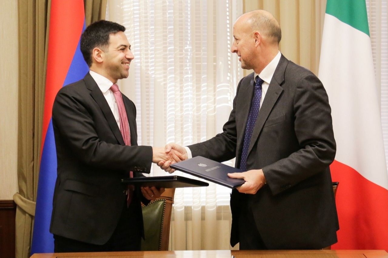 ՀՀ ՊԵԿ նախագահ Ռուստամ Բադասյանը հյուրընկալել է Իտալիայի եկամուտների գործակալության ղեկավարի տեղակալ Պաոլո Վալերիո Բարբանտինիին