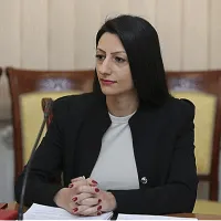 Անահիտ Մանասյանն այցելել է ՔԿՀ-ներ ու առանձնազրույցներ ունեցել ազատազրկված դատավորների հետ