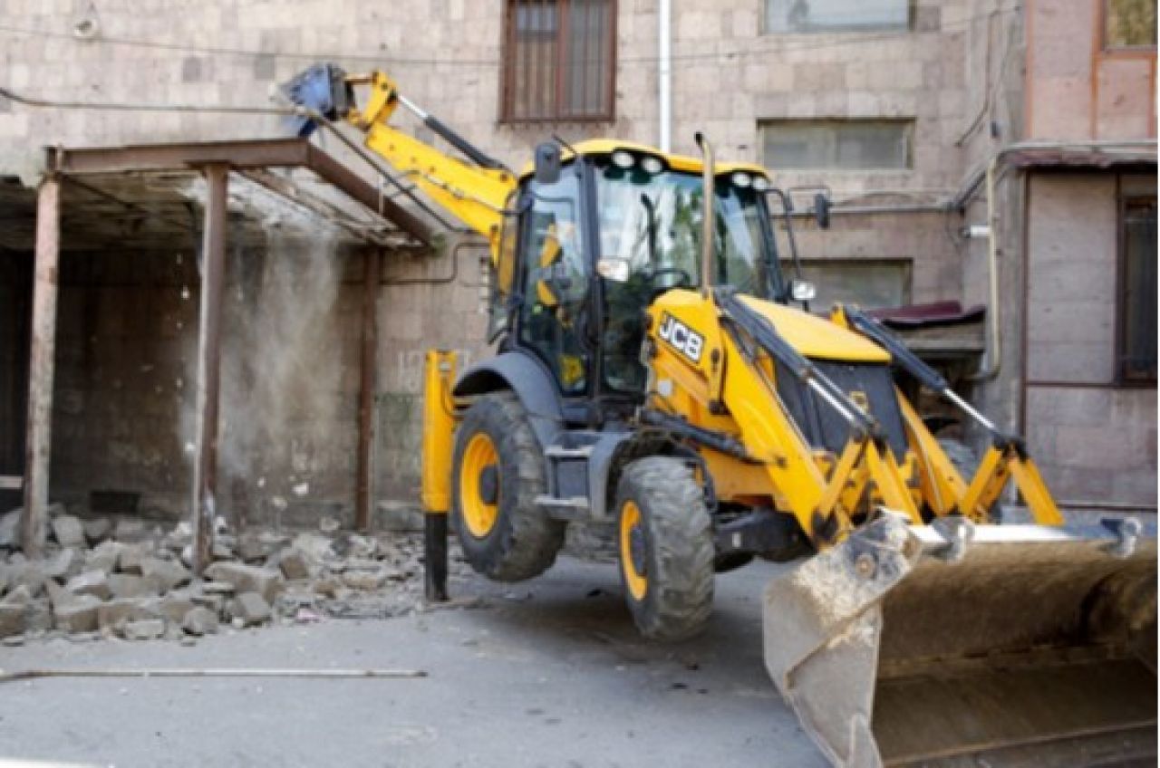 Երևան քաղաքում ապօրինի շինություններ այլևս չեն լինելու.Տիգրան Ավինյան