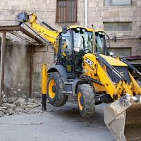Երևան քաղաքում ապօրինի շինություններ այլևս չեն լինելու.Տիգրան Ավինյան
