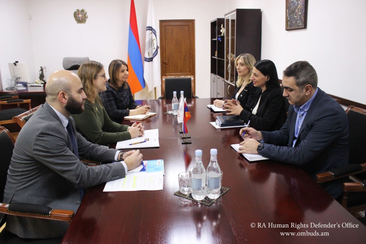 Անահիտ Մանասյանն ընդունել է ԱՄՆ ՄԶԳ պատվիրակությանը