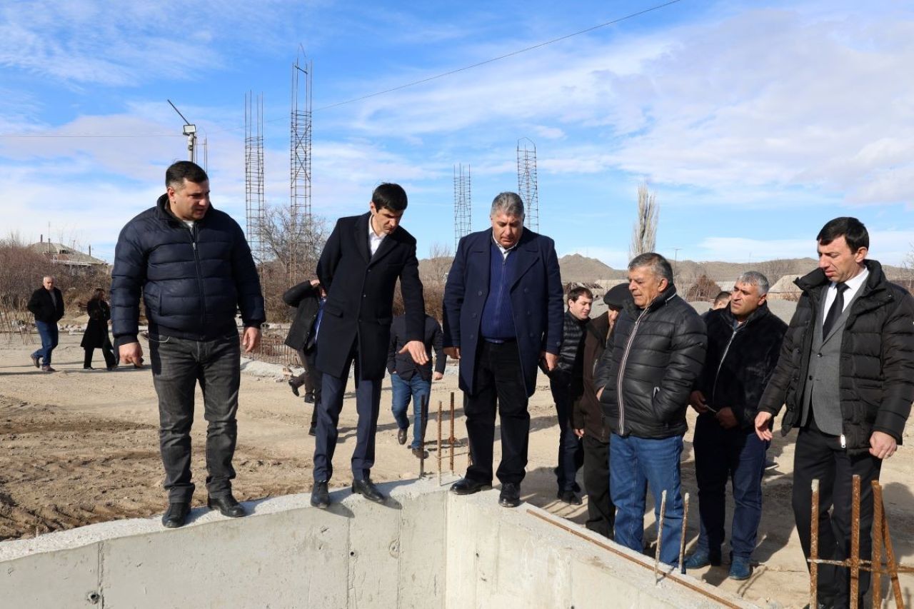 Արագածոտնի մարզպետը ստուգայցեր է կատարել համայնքներում պետբյուջեի միջոցով կառուցվող ու վերակառուցվող օբյեկտներում