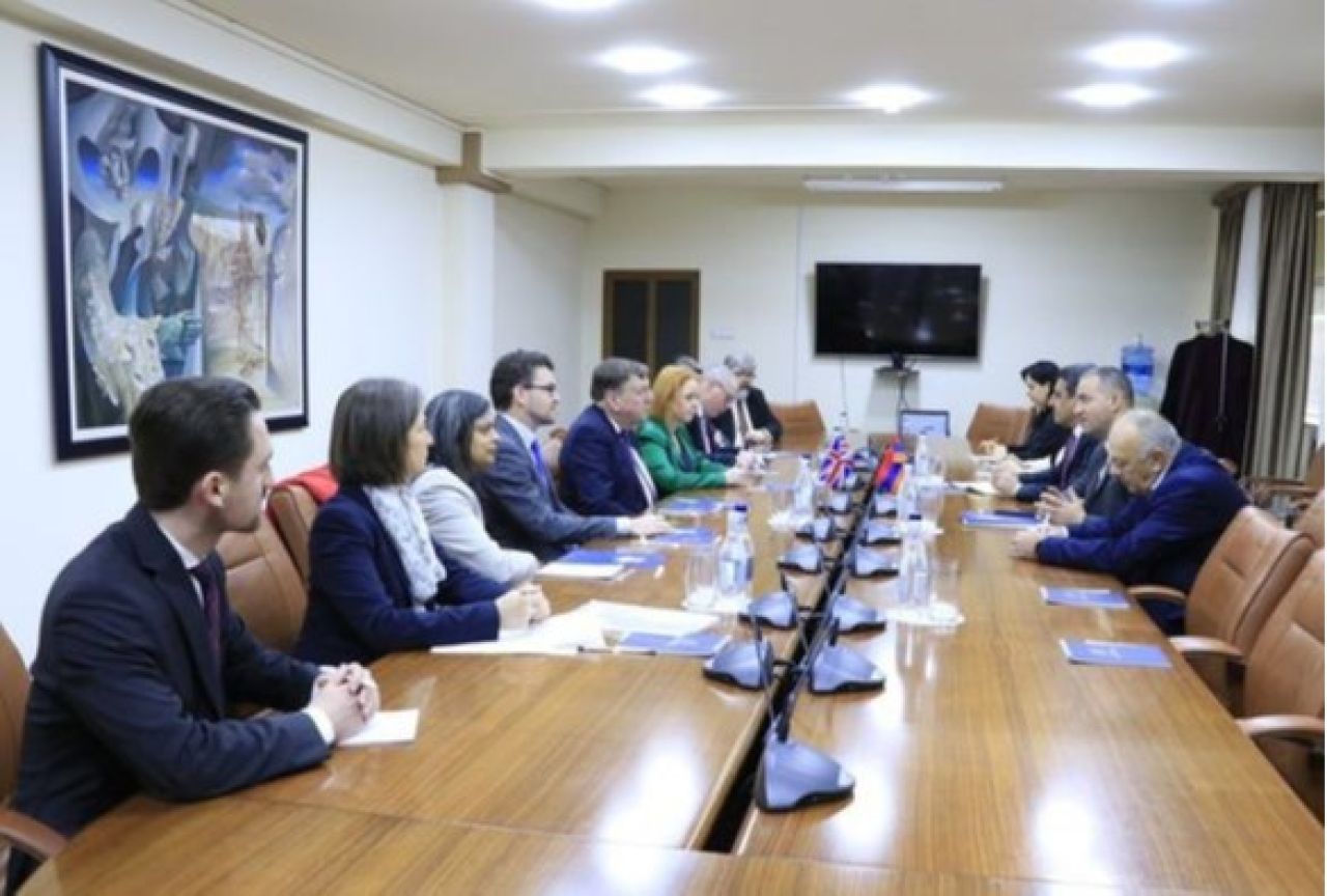 Վահան Քերոբյանը ընդունել է Միացյալ Թագավորության Համայնքների պալատի անդամ սըր Ջոն Ուիթինգդեյլի գլխավորած պատվիրակությանը