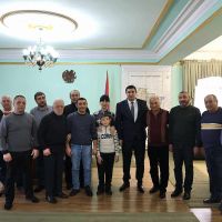 Գյումրու համայնքապետարանում հյուրընկալել են գյումրեցի դարբիններին