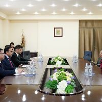 Երևանի քաղաքապետ Տիգրան Ավինյանը հանդիպել է Եգիպտոսի դեսպանի հետ