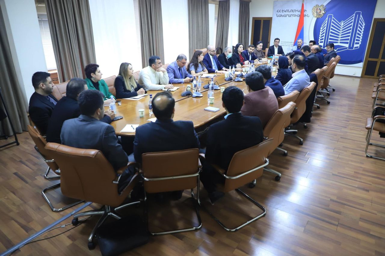 Նարեկ Տերյանը հանդիպում է ունեցել ԻԻՀ 16 ընկերությունների ներկայացուցիչների հետ
