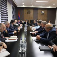 Արագածոտնի մարզպետ Սերգեյ Մովսիսյանն անցկացրեց աշխատանքային հերթական խորհրդակցությունը