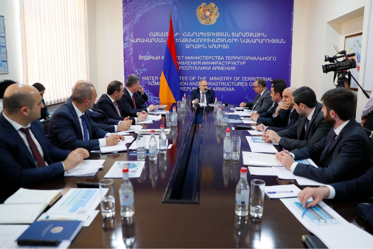 Վարչապետին է ներկայացվել Ջրային կոմիտեի 2023թ. գործունեության հաշվետվությունը