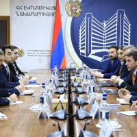 ՀՀ էկոնոմիկայի նախարար Գևորգ Պապոյանն ընդունել է ԱԶԲ պատվիրակությանը