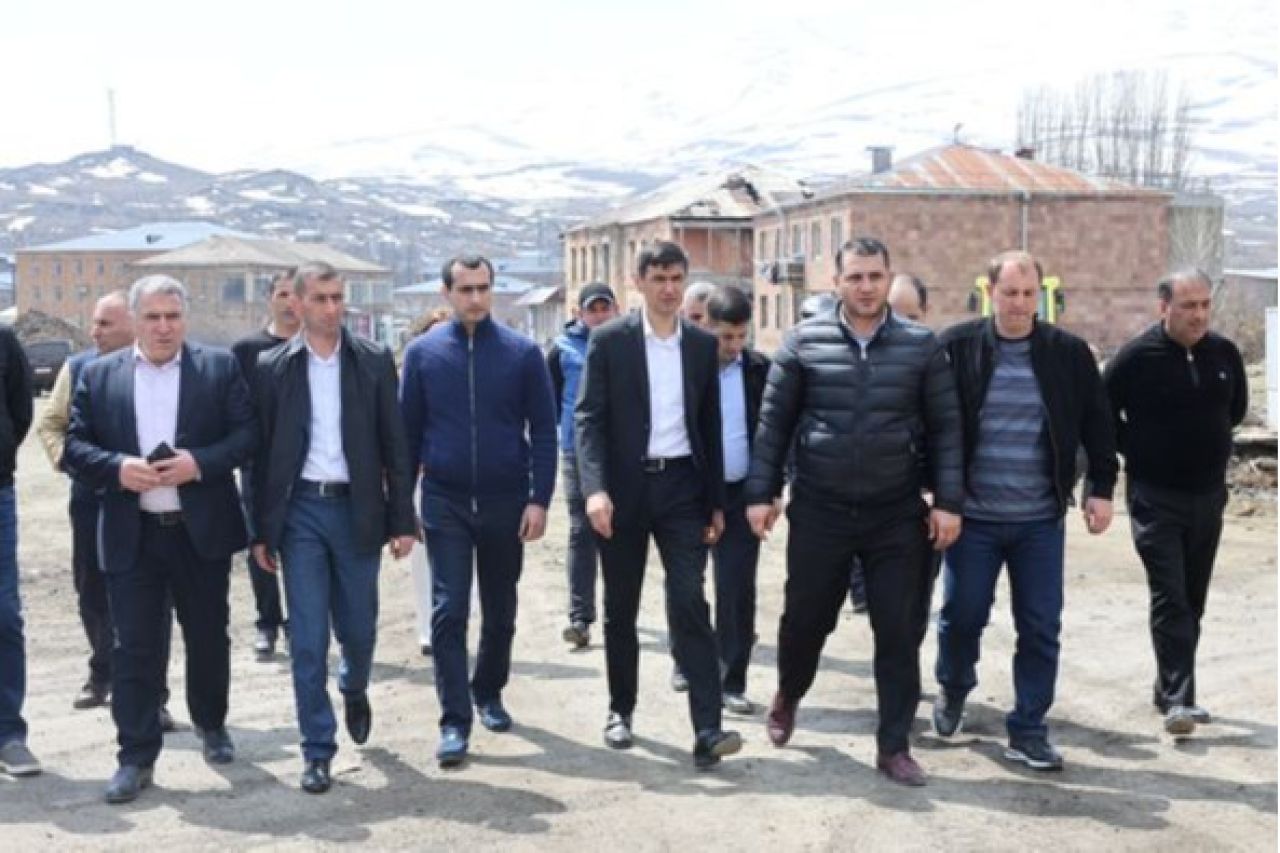 Մարզպետ Սերգեյ Մովսիսյանն այսօր շրջել է Աշտարակ և Ապարան համայնքներում ու ծանոթացել պետական ծրագրերի ընթացքին