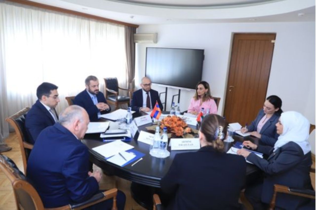 Գևորգ Պապոյանն ընդունել է ՀՀ-ում ԱՄԷ-ի նորանշանակ արտակարգ և լիազոր դեսպան Նարիման Մուհամմեդ Շարիֆ Ալ Մուլլային