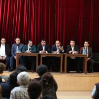Արմավիրի մարզպետը հանդիպել է Արցախից բռնի տեղահանված անձանց հետ եւ ներկայացրել բնակարանային ապահովման ծրագիրը