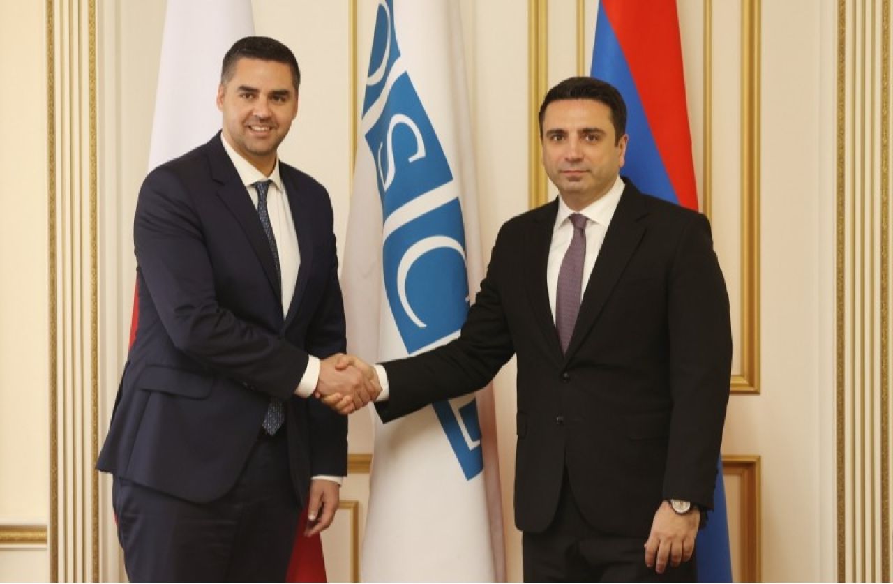 ՀՀ ԱԺ նախագահը ԵԱՀԿ գործող նախագահին է ներկայացրել Ադրբեջանում ապօրինի պահվող հայ ռազմագերիների, քաղաքացիական անձանց Հայաստան վերադառնալու հրամայականը
