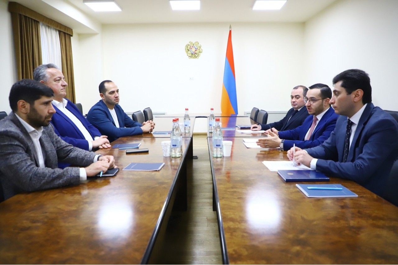 Մխիթար Հայրապետյանն ընդունել է անվանի գիտնական, բարերար Նուբար Աֆեյանին