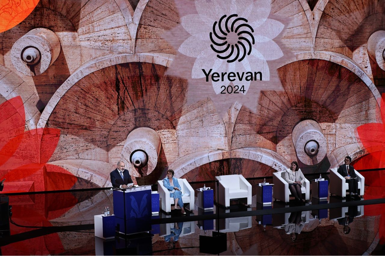 ՀՀ տնտեսությունը վերջին տարիներին մեծ վերելք է ապրում. վարչապետը Երևանում ընթացող ՎԶԵԲ տարեկան համաժողովին հանդես է եկել ելույթով