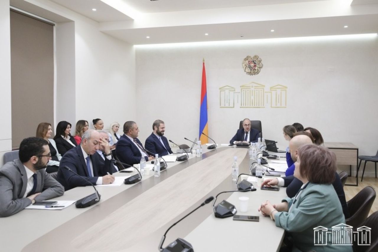 Առաջարկվում է Քաղաքացիական օրենսգրքով սահմանել Կորպորատիվ կառավարման կանոնագրքի հասկացությունը