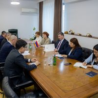 Գնել Սանոսյանը Ղազախստանի գործընկերոջ հետ քննարկել է ընդերքի ոլորտում համագործակցության վերաբերյալ հարցեր