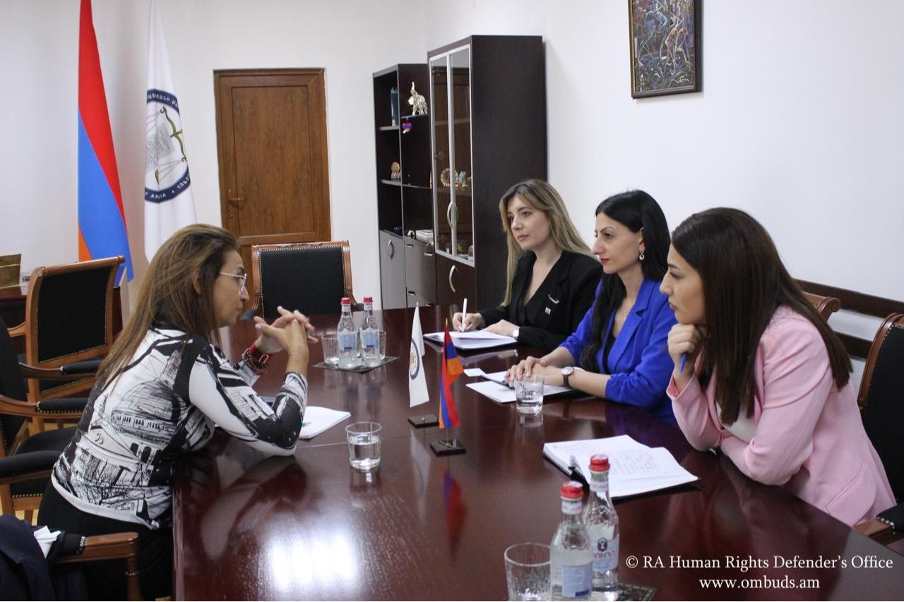 ՄԻՊ-ը Կրթության և վերապատրաստման Ֆրանկոֆոնիայի ինստիտուտի տնօրենի հետ քննարկել է բռնի տեղահանված անձանց իրավունքների պաշտպանության հարցը