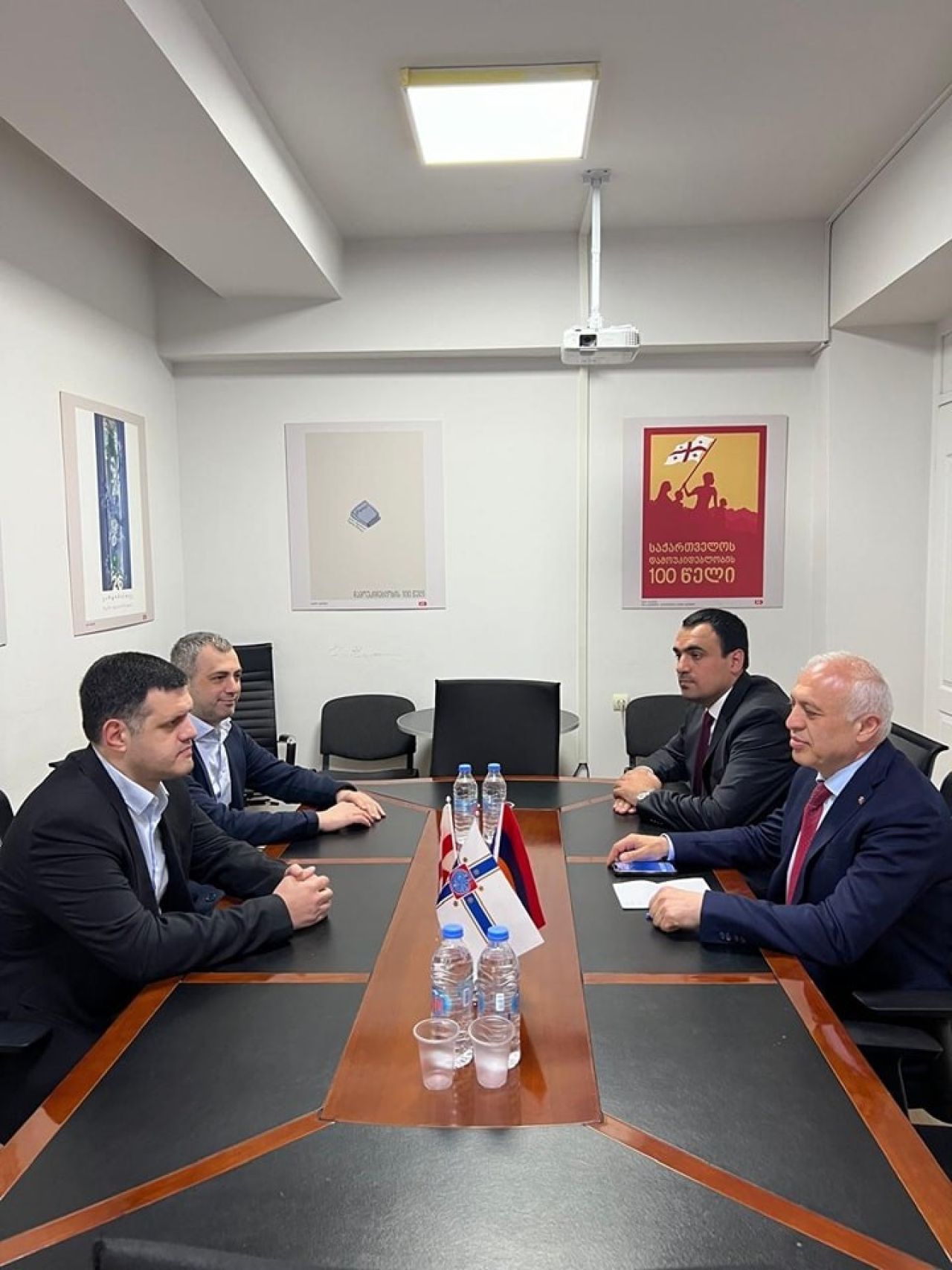 Քննարկվել են Երևանի և Թբիլիսիի միջև համագործակցության հեռանկարները