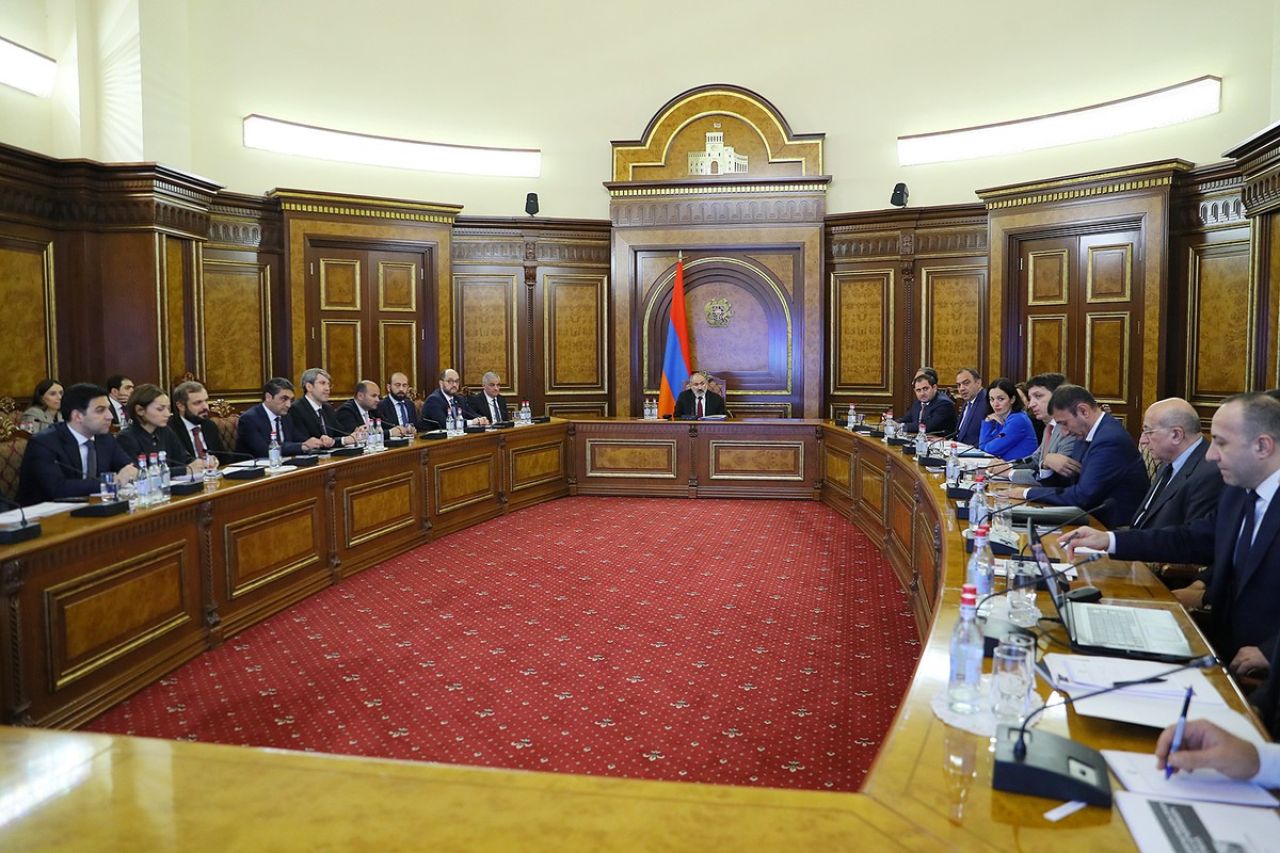 Վարչապետի գլխավորությամբ շարունակվել են 2025-2027 թթ. ՄԺԾԾ նախագծի շուրջ քննարկումները