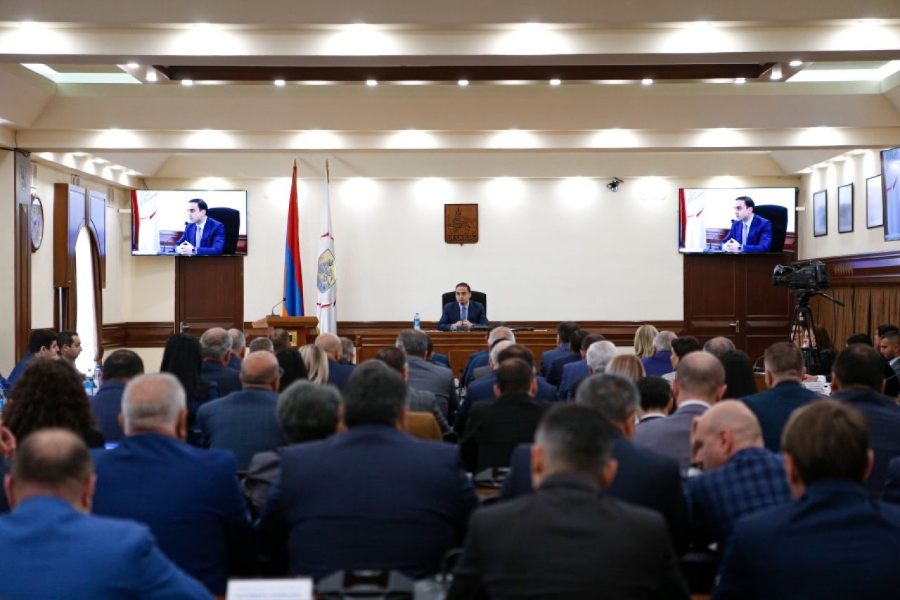 «Հասարակական տրանսպորտում բարեփոխումները պետք է հասցվեն ավարտին. մեր այս ուղուց որևէ կերպ չենք շեղվելու». Ավինյան