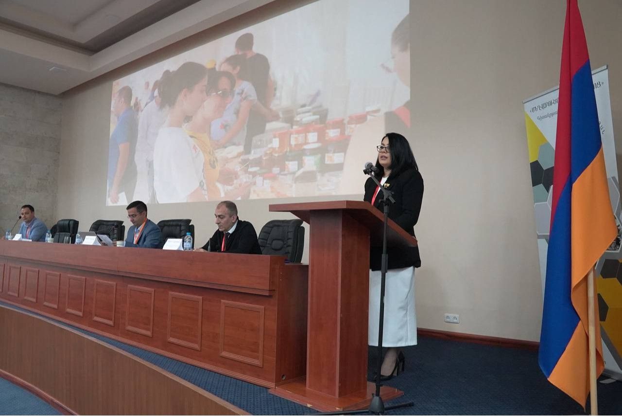 Էկոնոմիկայի նախարարի տեղակալ Տաթևիկ Սարգսյանը մասնակցել է Մեղվաբուծության համահայկական ֆորումին