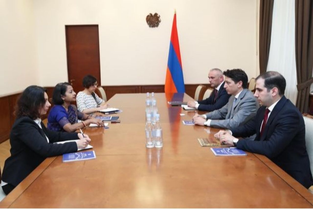 ՀՀ ֆինանսների նախարարն ու Հնդկաստանի դեսպանն անդրադարձել են երկու երկրների համագործակցության զարգացմանն ուղղված ոլորտներին