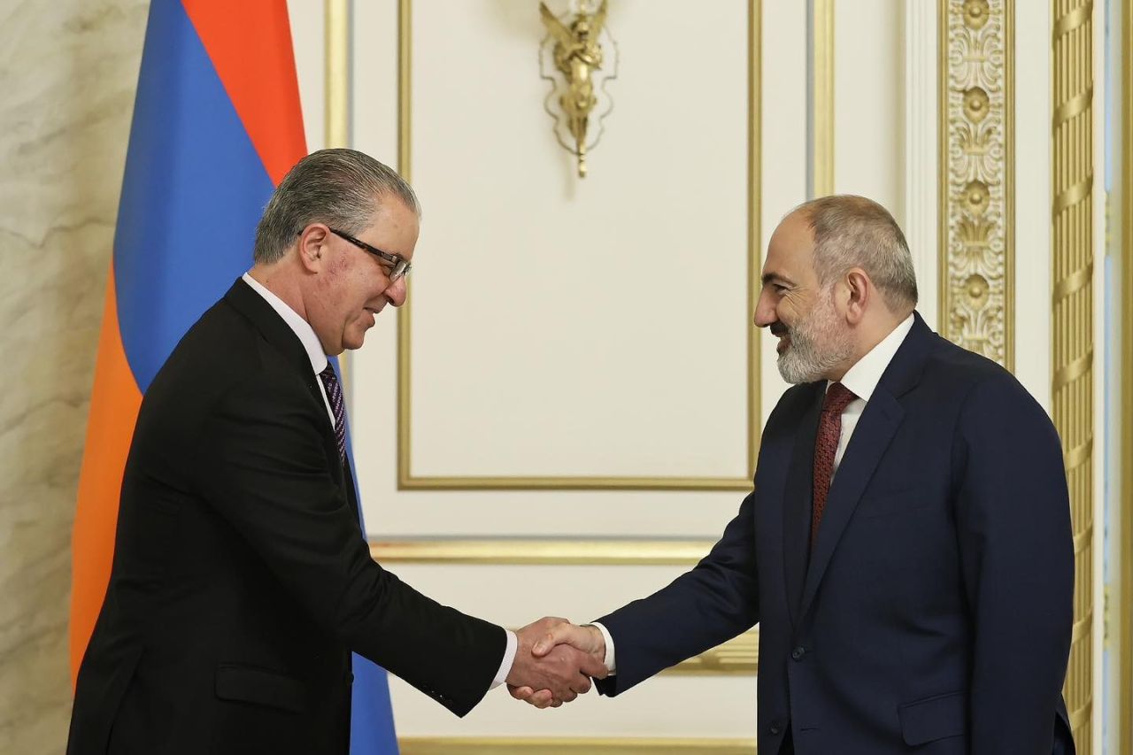 Նիկոլ Փաշինյանն ընդունել է Սոցիալ Դեմոկրատ Հնչակյան կուսակցության Կենտրոնական վարչության ատենապետ Համբիկ Սարաֆյանին