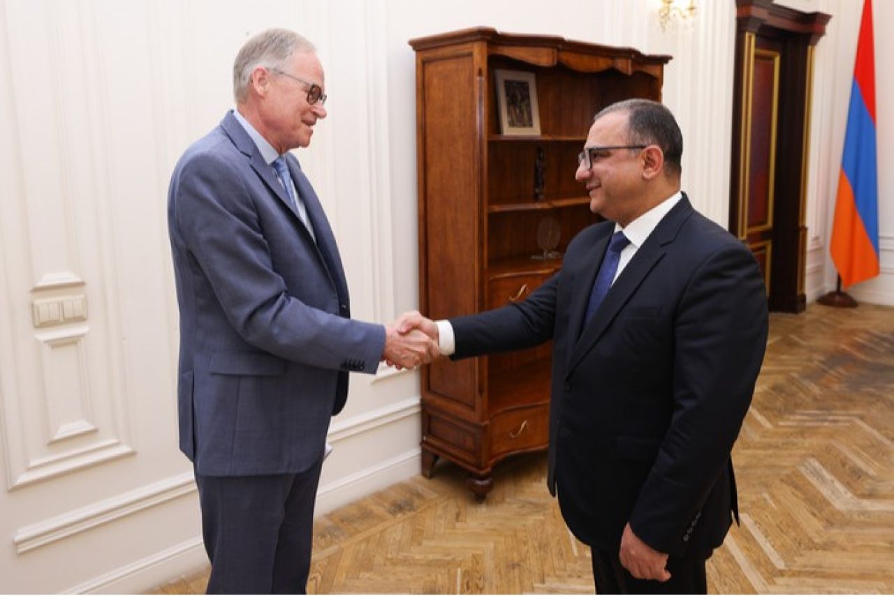 Փոխվարչապետ Տիգրան Խաչատրյանն ընդունել է ԵՄ Արտաքին գործողությունների եվրոպական ծառայության տնօրենին